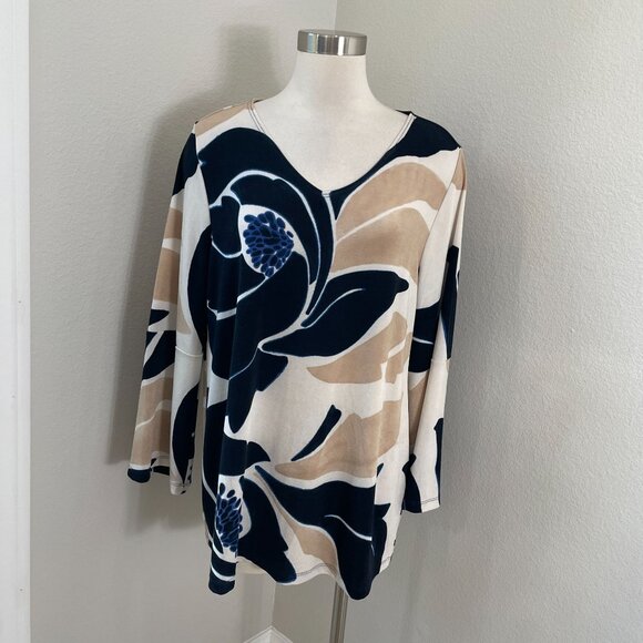 Chicos Travelers Womens 12/14 Floral Tunic Top Slinky Stretch Knit Shirt V Neck - Picture 1 of 10